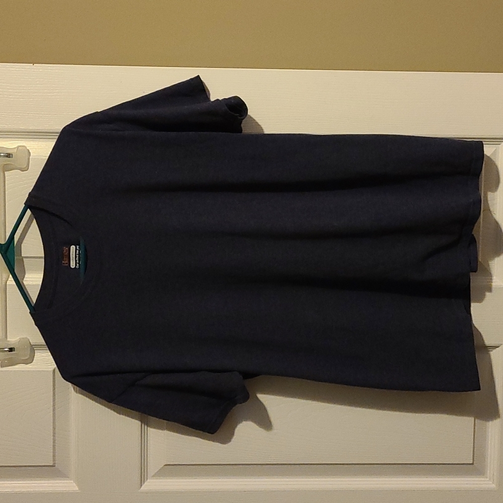 Hanes comfort fit large tshirt
